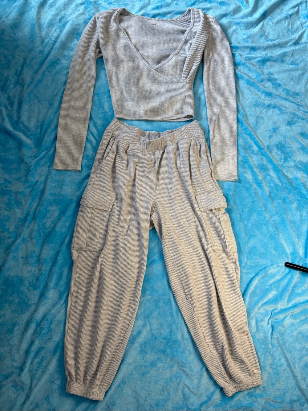 aerie Light Gray Waffle Knit Wrap Crop Top & Cargo Joggers Set